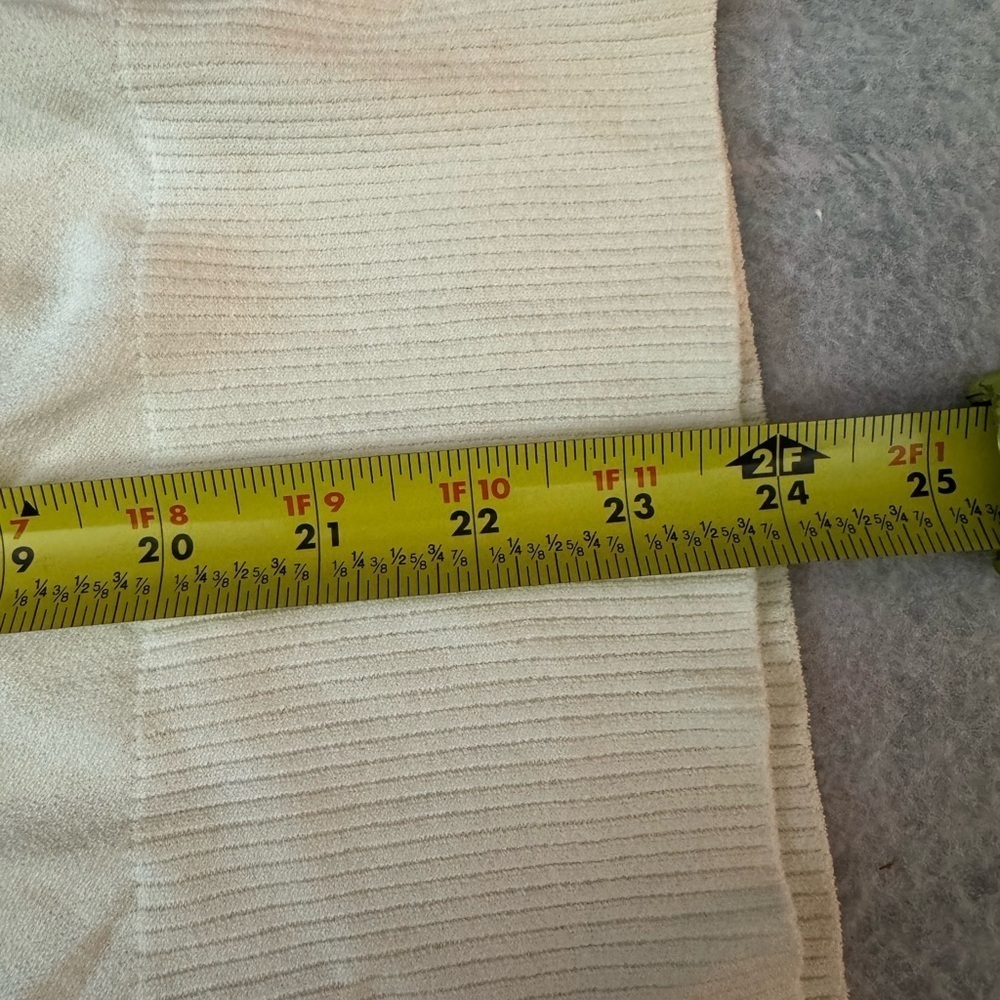 Bob Mackie 3/4 Sleeve Cardigan Off White With Yellow Flower Detail L - Picture 9 of 9